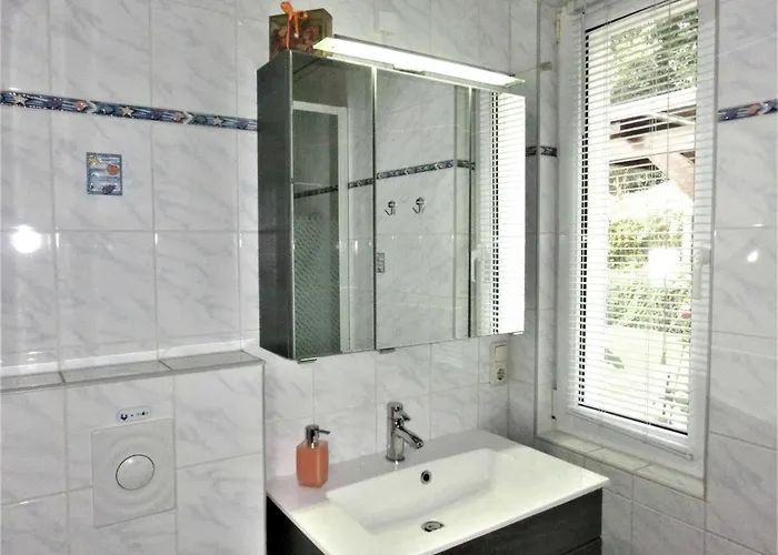 Familie Trieglaff Mit Carport Und Wlan Penzance