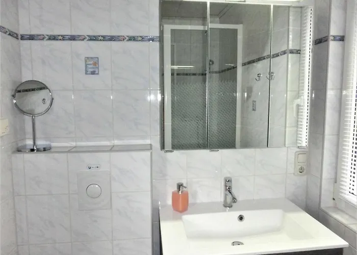 Daire Familie Trieglaff Mit Carport Und Wlan Penzance